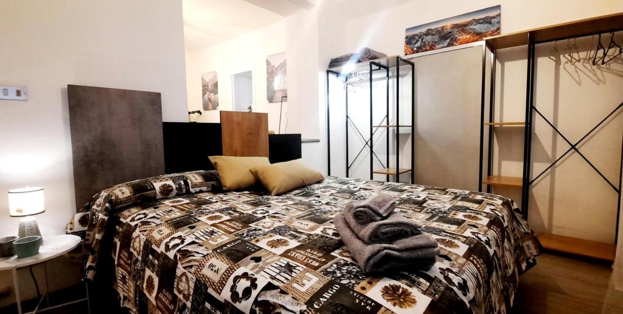Villa Casa Giulia à Luino Extérieur photo